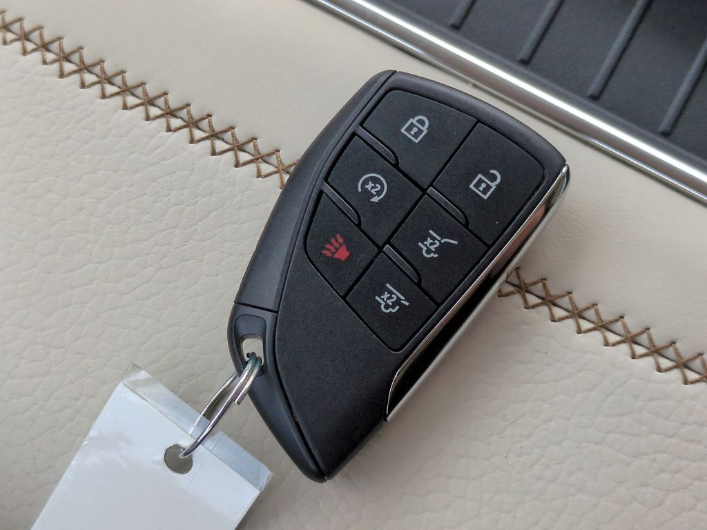 Thumbnail: 2024 GMC Yukon - 16
