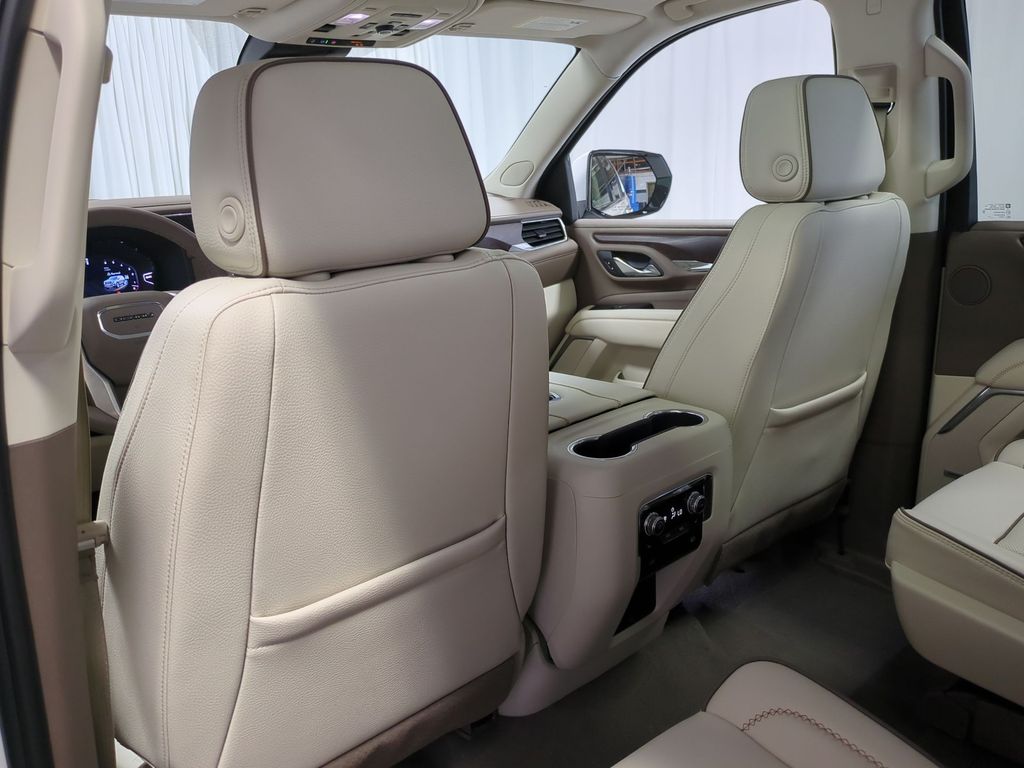 Thumbnail: 2024 GMC Yukon - 12