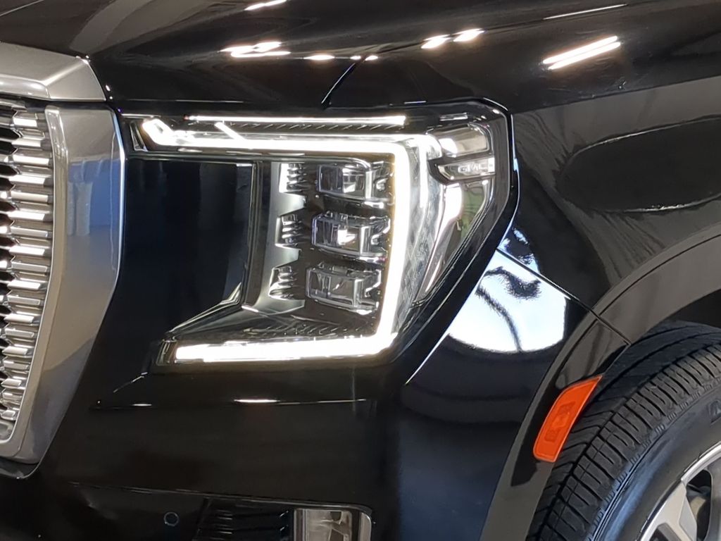 Thumbnail: 2024 GMC Yukon - 23