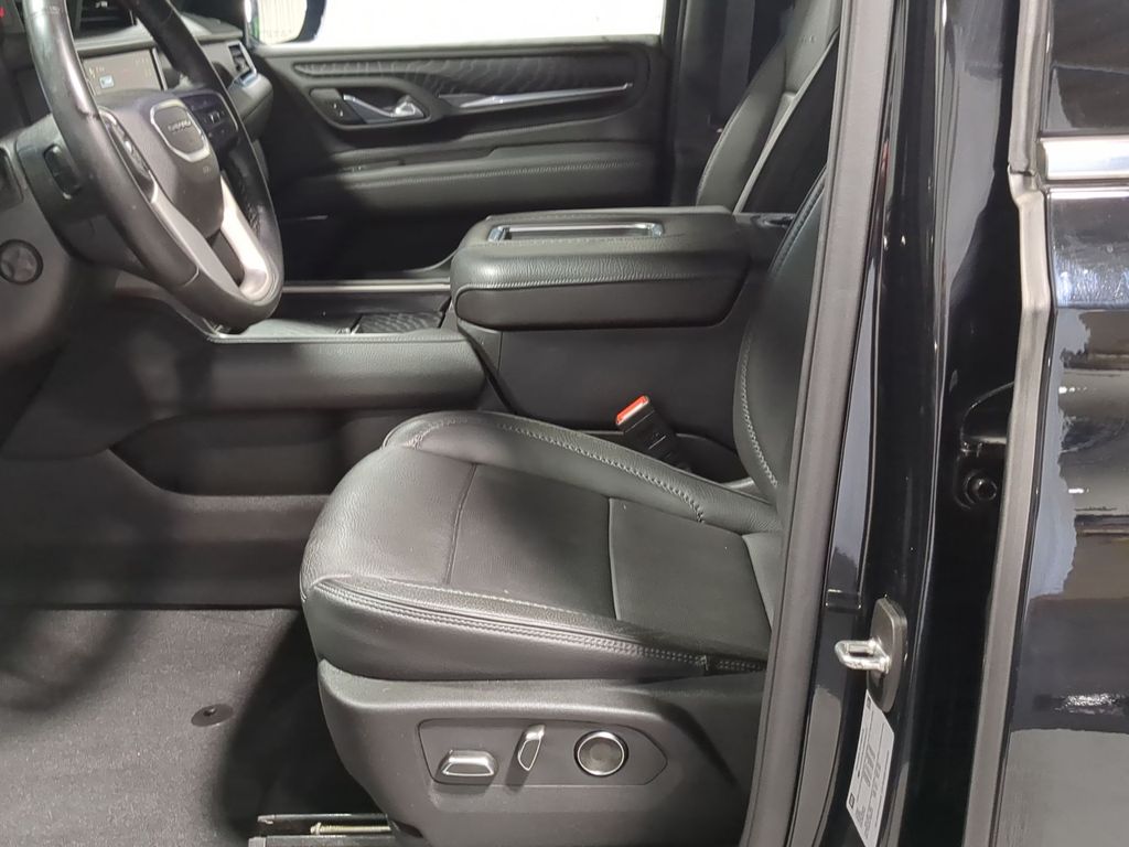 Thumbnail: 2024 GMC Yukon - 10