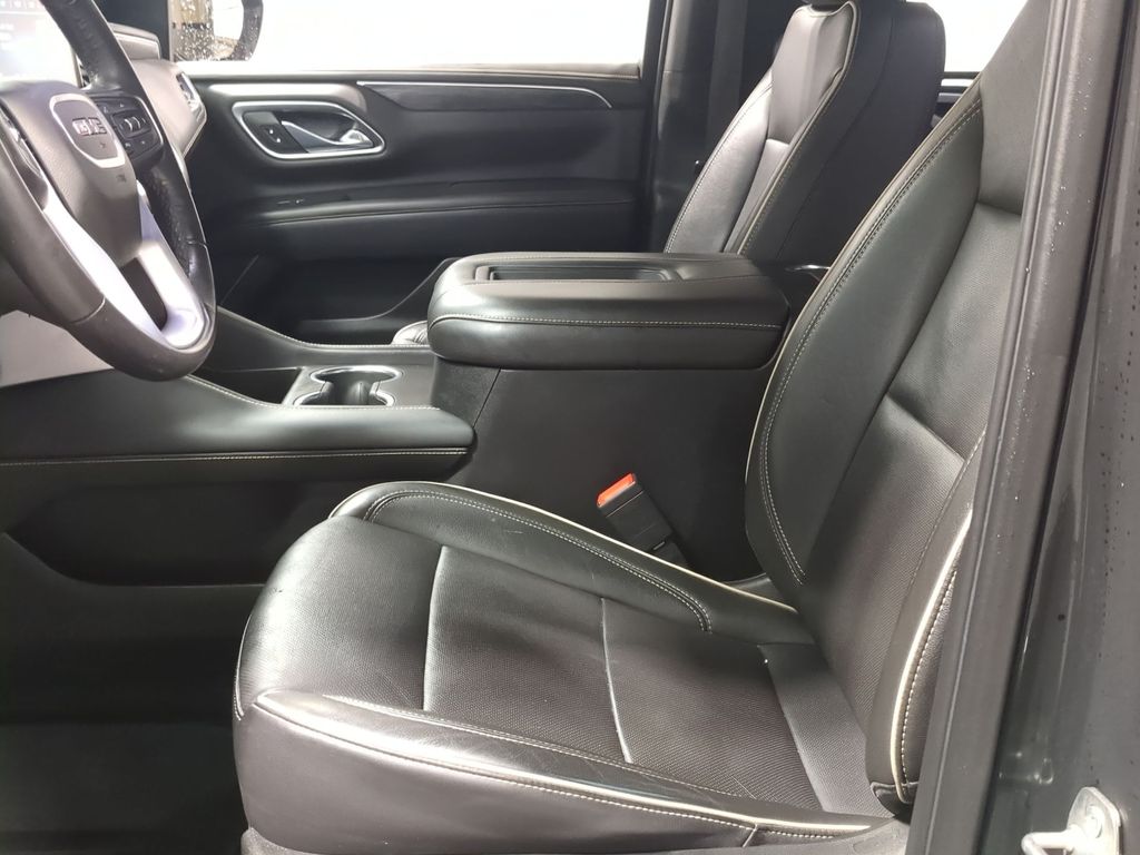 Thumbnail: 2021 GMC Yukon XL - 11