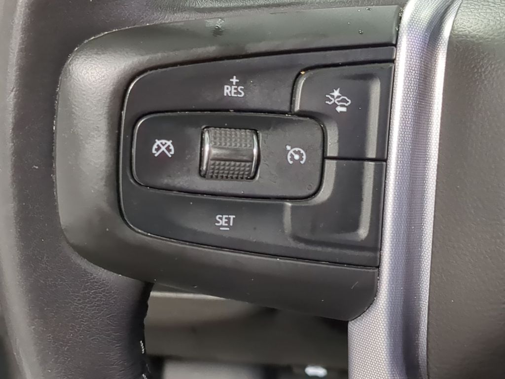 Thumbnail: 2021 GMC Yukon XL - 40