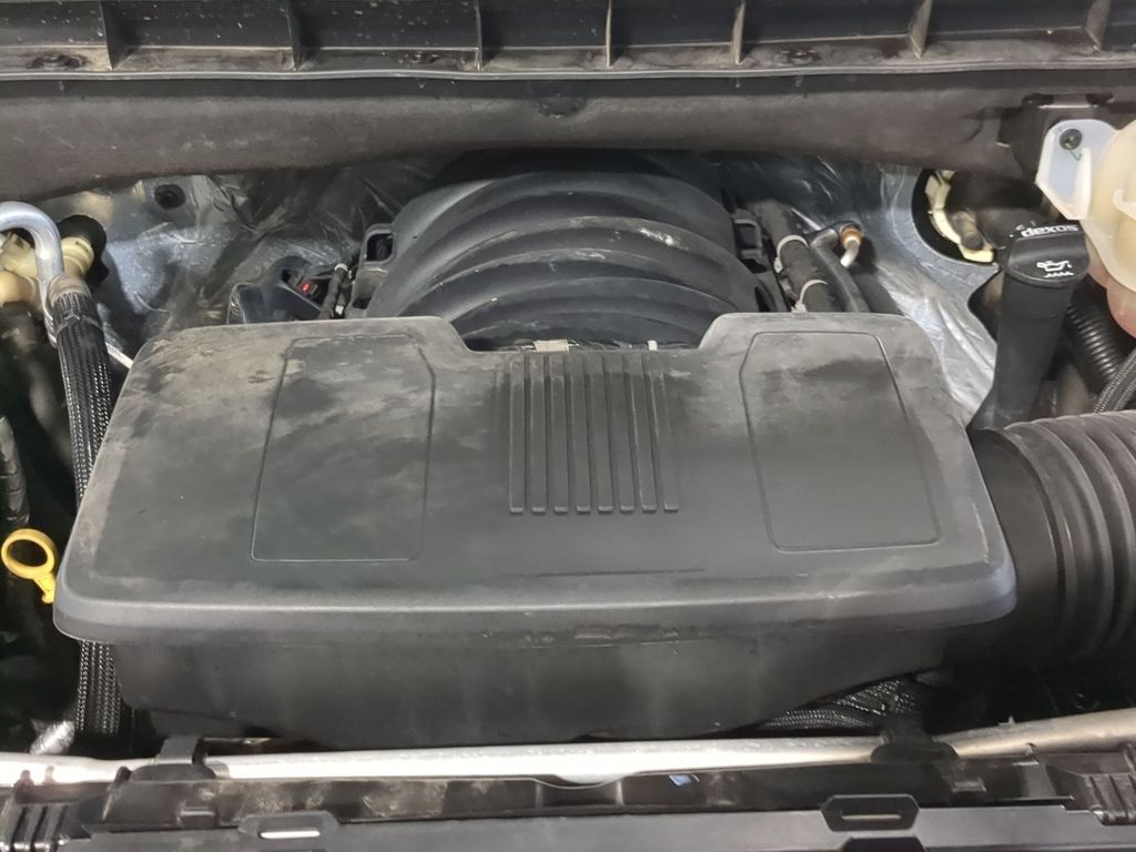 Thumbnail: 2021 GMC Yukon XL - 9