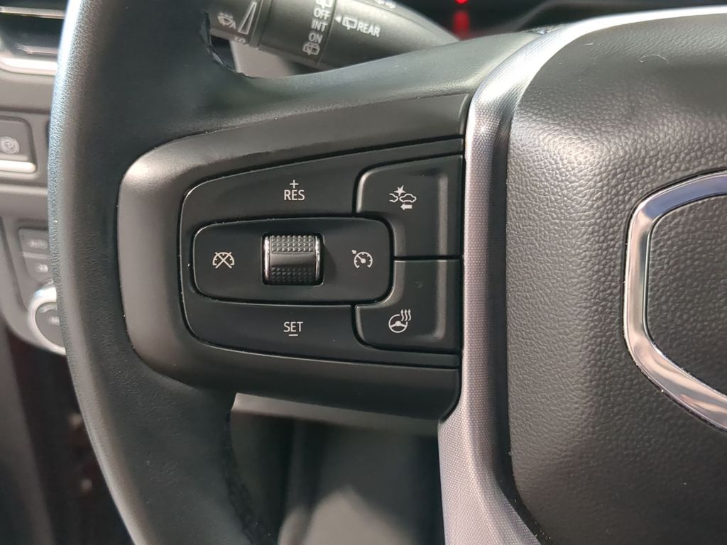 Thumbnail: 2023 GMC Yukon XL - 28