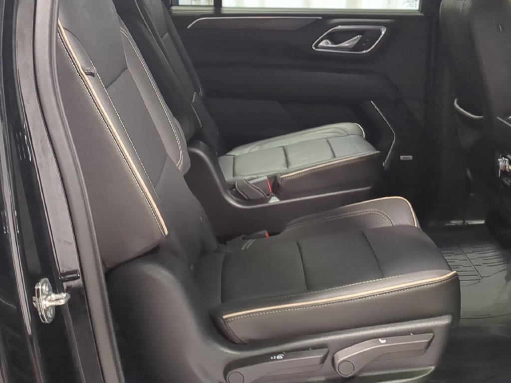 Thumbnail: 2024 GMC Yukon XL - 11