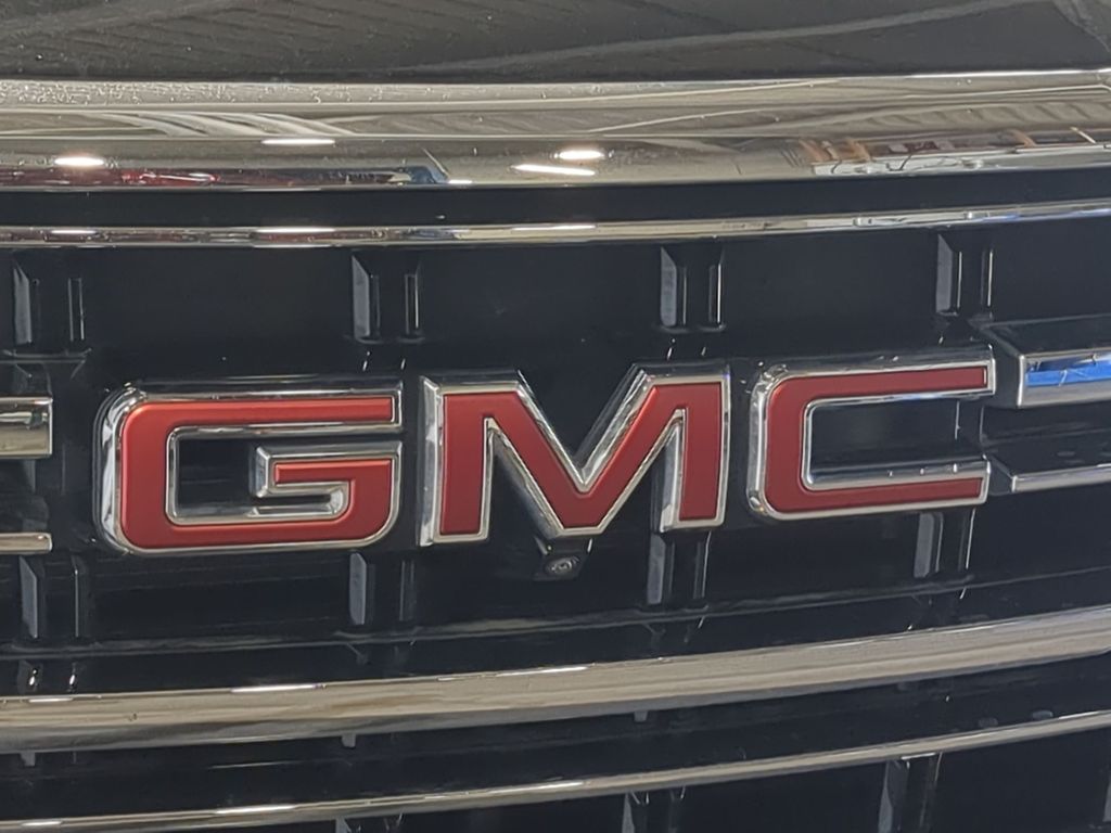 Thumbnail: 2023 GMC Yukon XL - 7