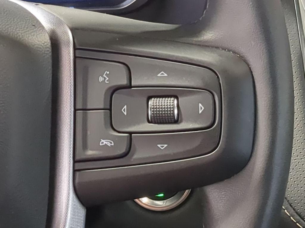 Thumbnail: 2023 GMC Yukon XL - 29