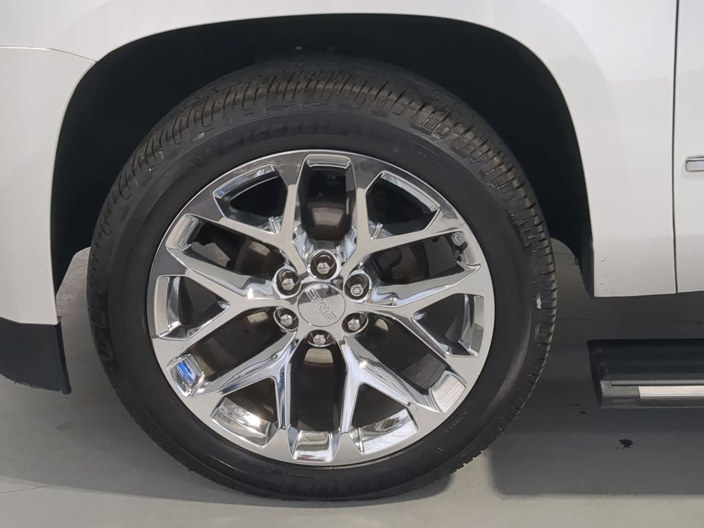 Thumbnail: 2020 GMC Yukon XL - 7