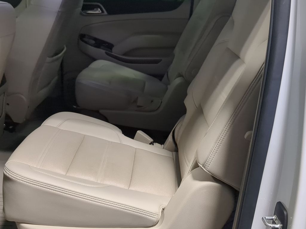 Thumbnail: 2020 GMC Yukon XL - 27