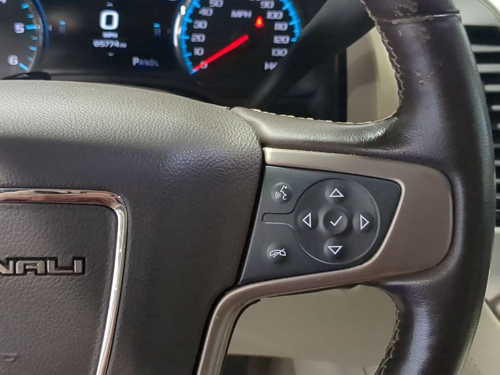 Thumbnail: 2020 GMC Yukon XL - 30