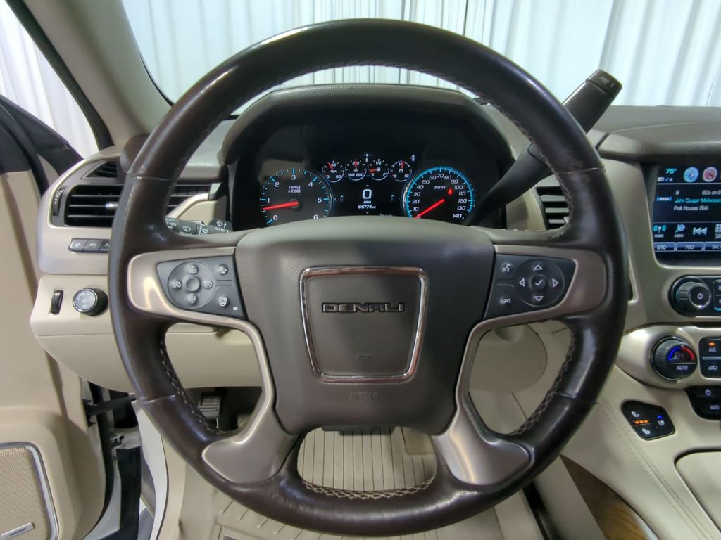 Thumbnail: 2020 GMC Yukon XL - 12