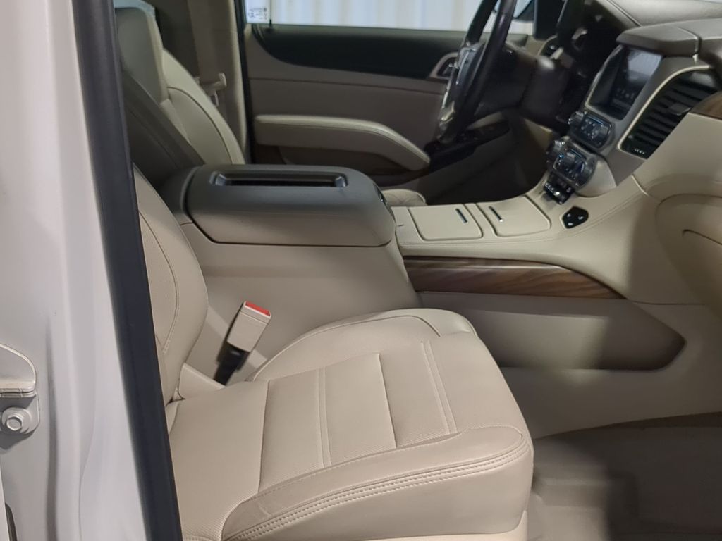 Thumbnail: 2020 GMC Yukon XL - 10