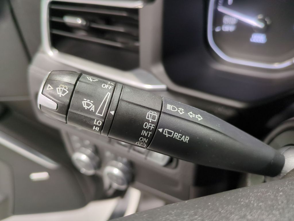 Thumbnail: 2021 GMC Yukon XL - 14