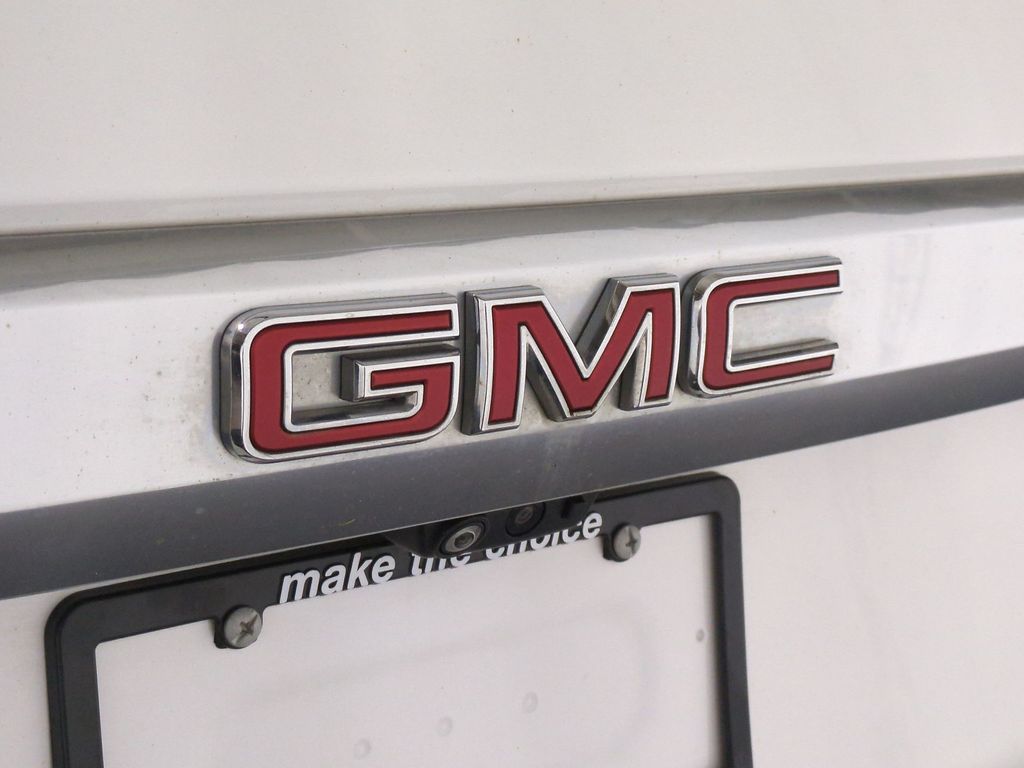 Thumbnail: 2021 GMC Yukon XL - 6
