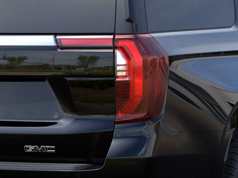 Thumbnail: 2026 GMC Yukon XL - 18