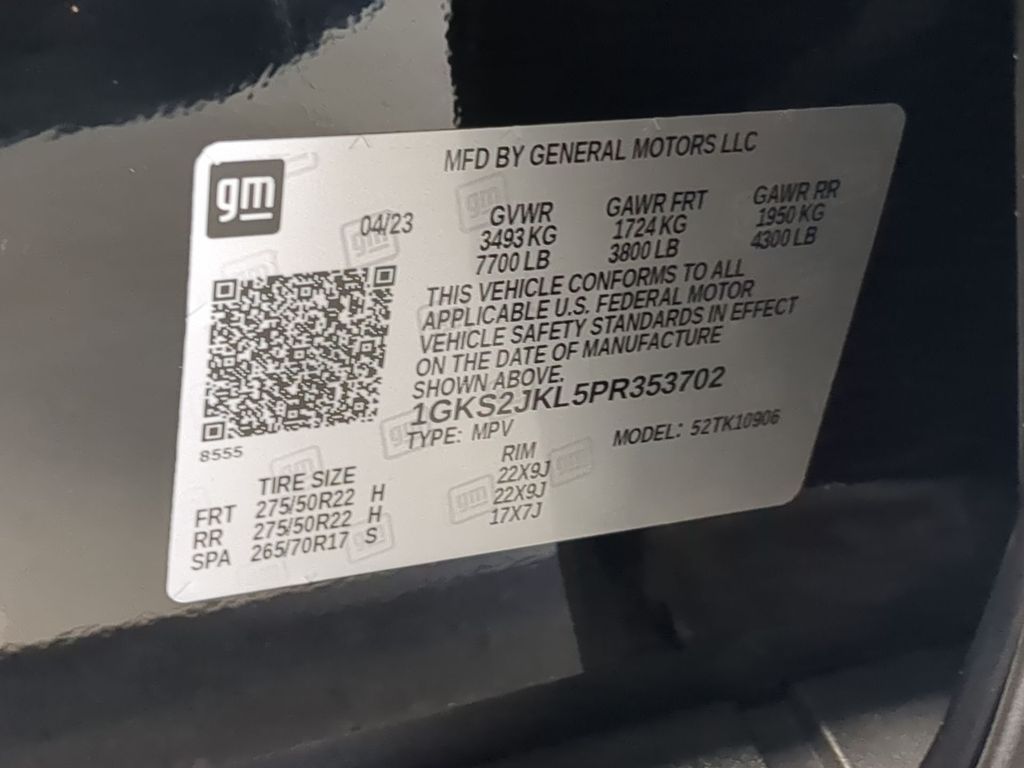 Thumbnail: 2023 GMC Yukon XL - 17