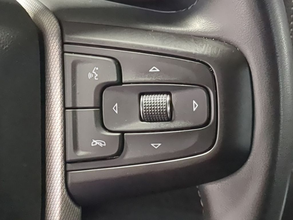 Thumbnail: 2023 GMC Yukon XL - 30