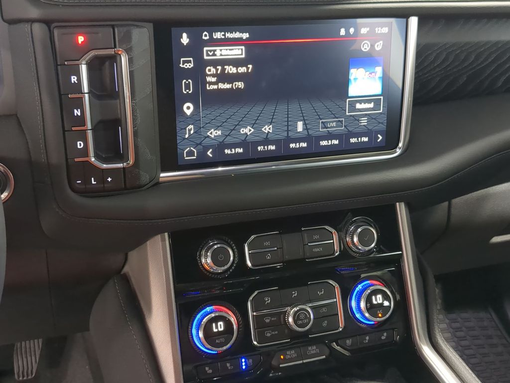 Thumbnail: 2024 GMC Yukon XL - 13