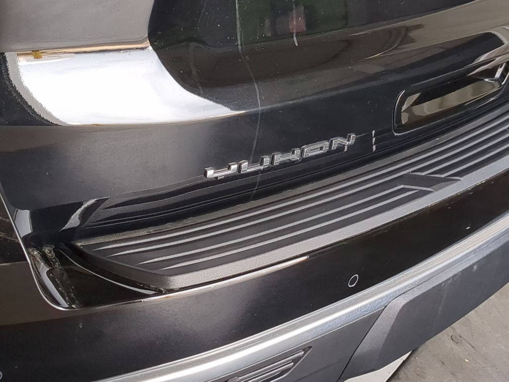 Thumbnail: 2024 GMC Yukon XL - 24