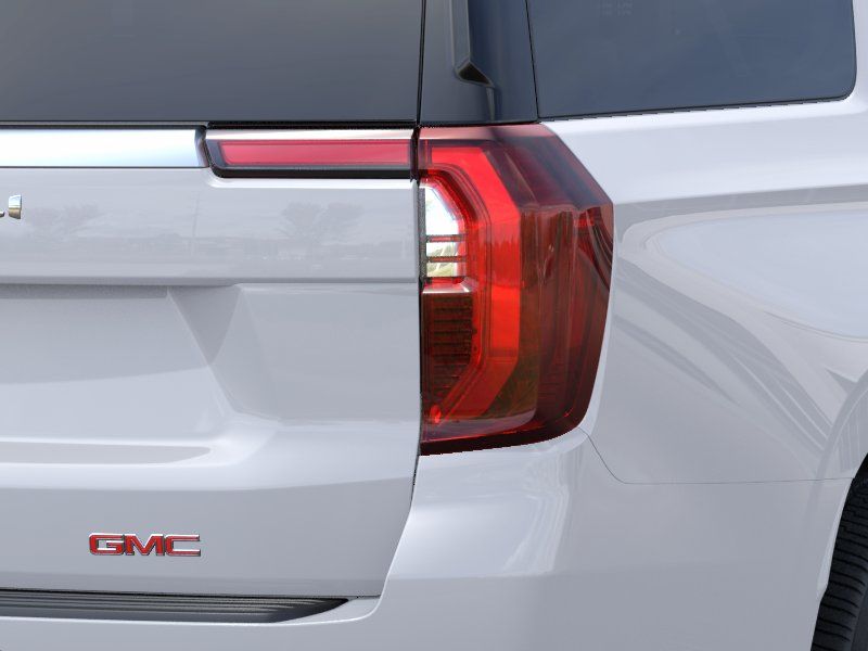 Thumbnail: 2026 GMC Yukon XL - 18