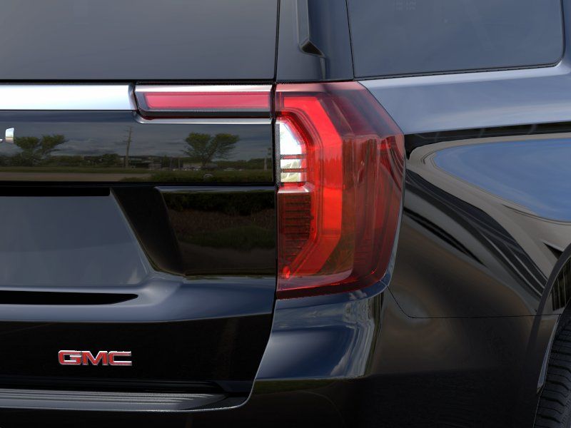 Thumbnail: 2026 GMC Yukon XL - 17