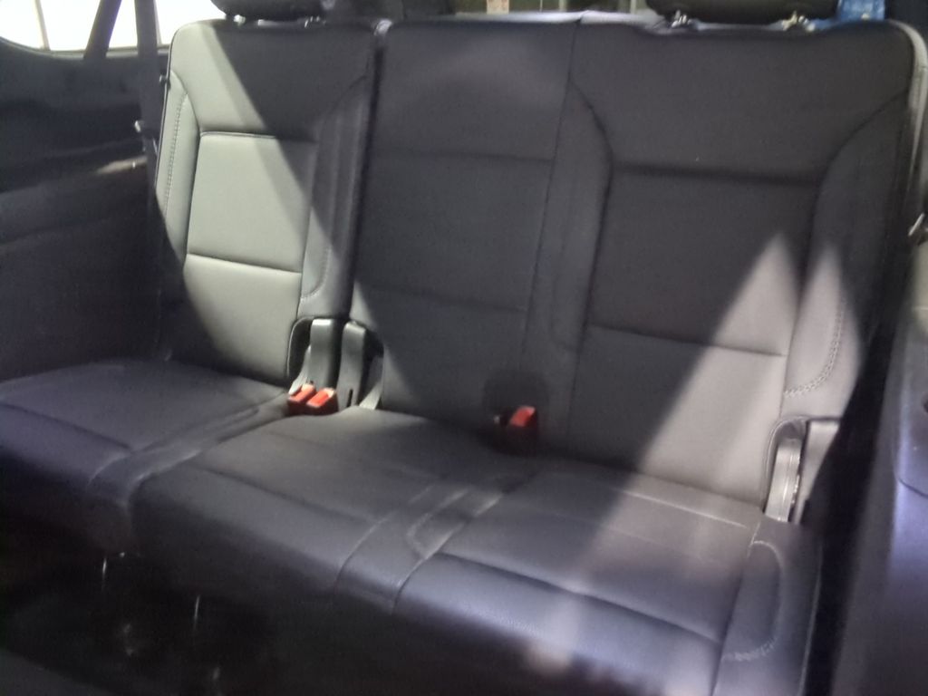 Thumbnail: 2023 GMC Yukon XL - 35