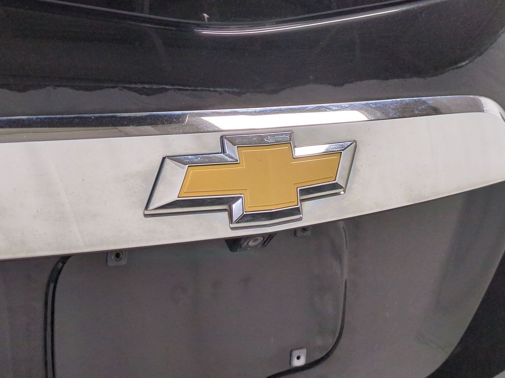 2017 Chevrolet Traverse LT 22