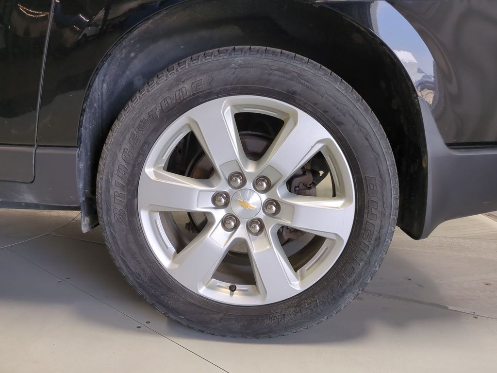2017 Chevrolet Traverse LT 7