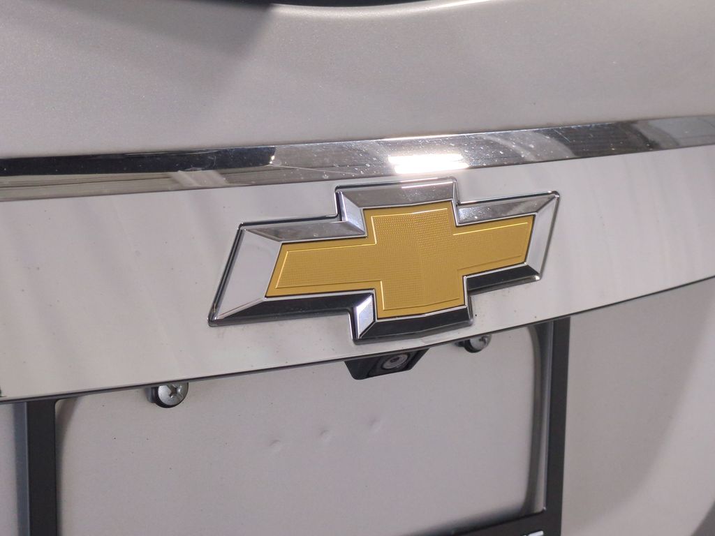 Thumbnail: 2016 Chevrolet Traverse - 7