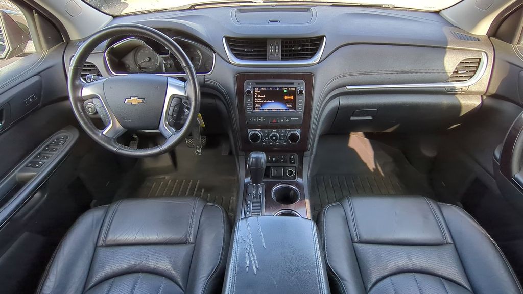 Thumbnail: 2017 Chevrolet Traverse - 2