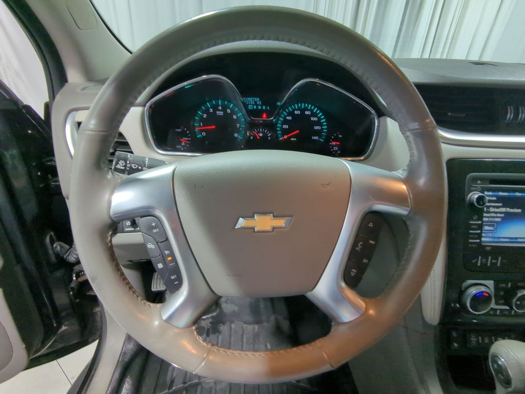Thumbnail: 2017 Chevrolet Traverse - 12