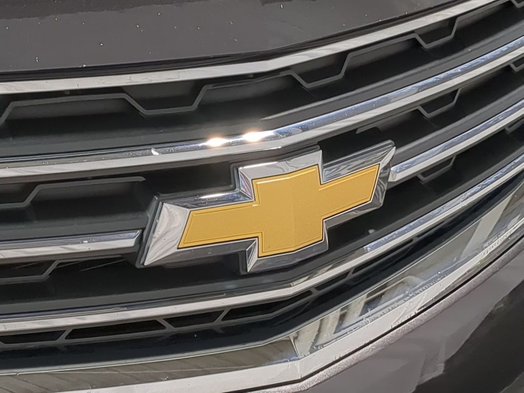 Thumbnail: 2017 Chevrolet Traverse - 25