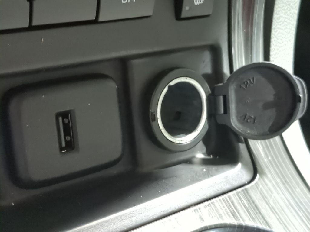 Thumbnail: 2017 Chevrolet Traverse - 14