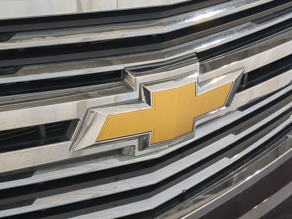Thumbnail: 2015 Chevrolet Tahoe - 7