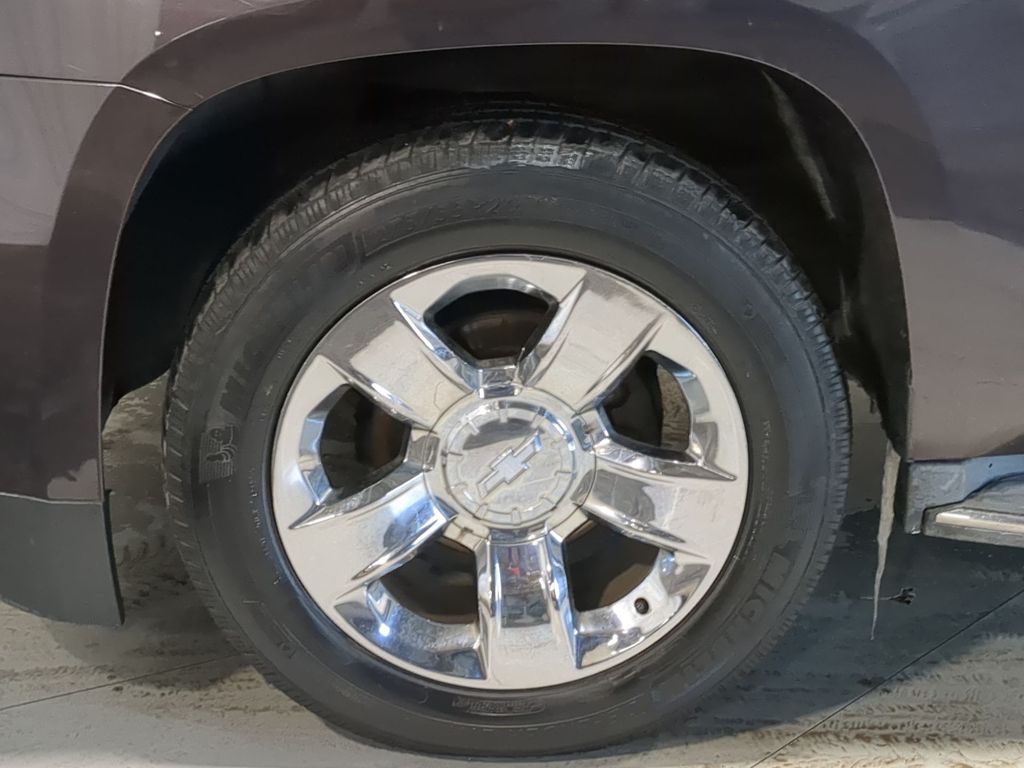 Thumbnail: 2015 Chevrolet Tahoe - 8