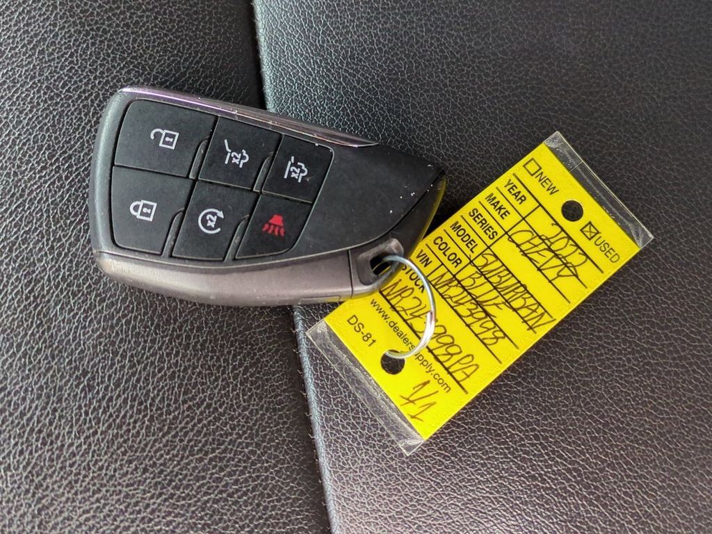 Thumbnail: 2022 Chevrolet Suburban - 18