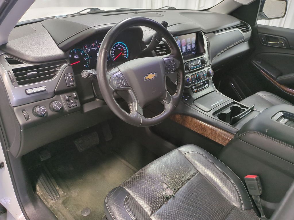 2016 Chevrolet Suburban 1500 LTZ 2