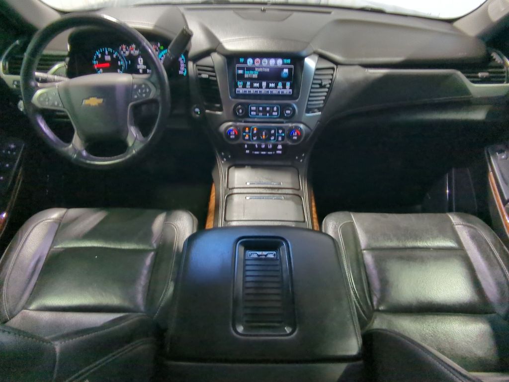 Thumbnail: 2019 Chevrolet Suburban - 8