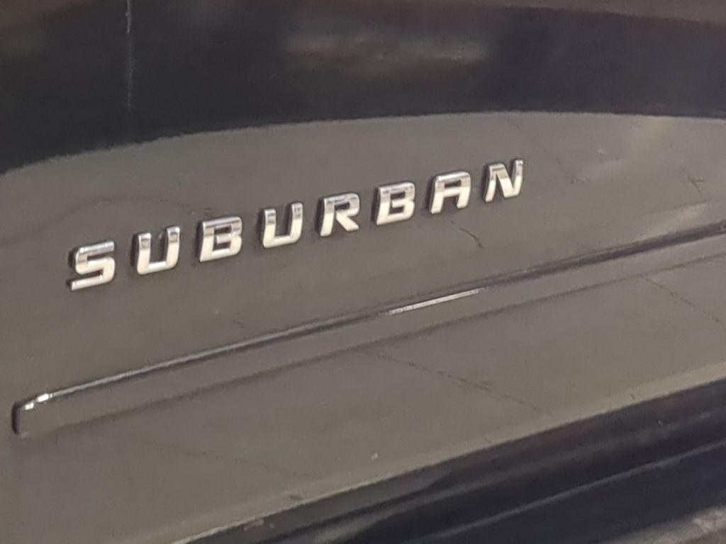 Thumbnail: 2019 Chevrolet Suburban - 24