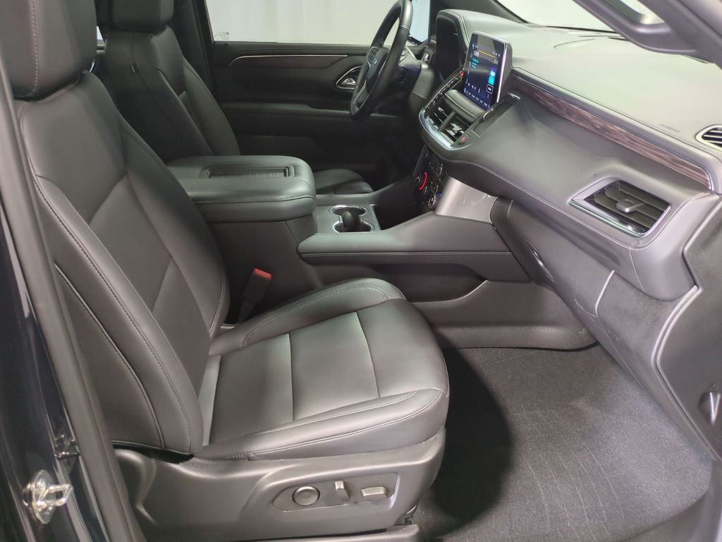 Thumbnail: 2023 Chevrolet Tahoe - 25