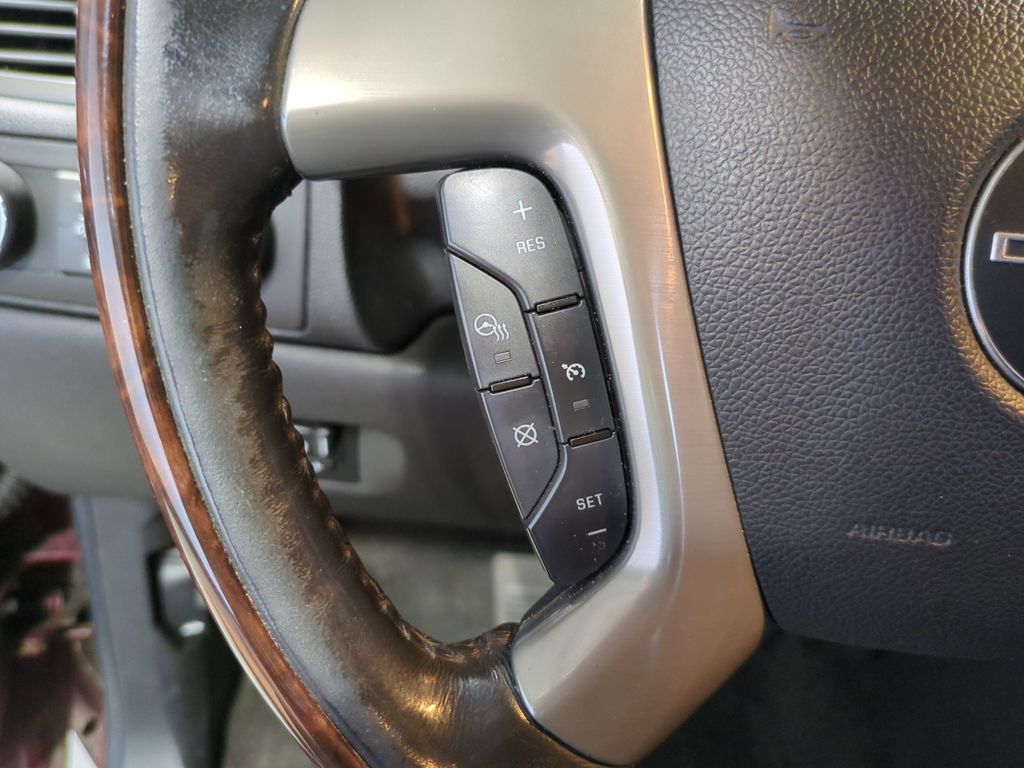 Thumbnail: 2014 GMC Sierra 2500 - 30