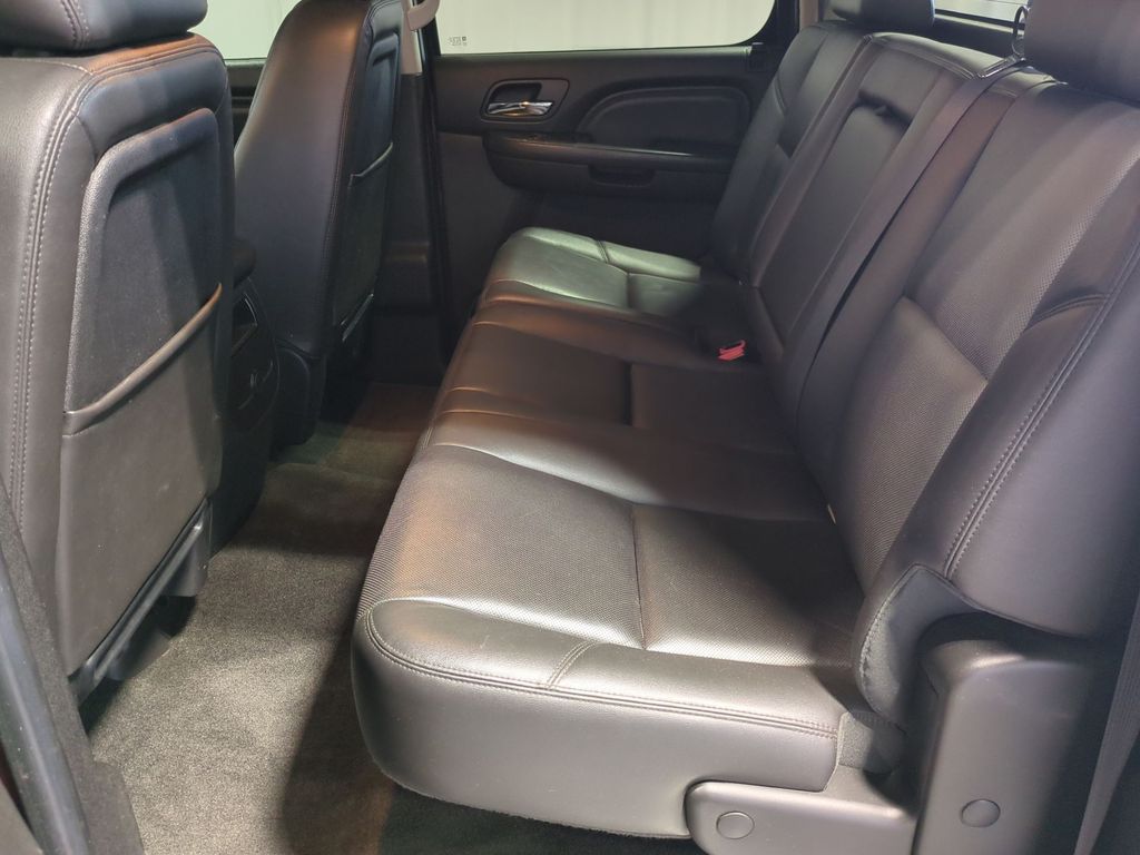 Thumbnail: 2014 GMC Sierra 2500 - 28