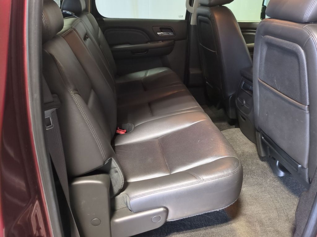 Thumbnail: 2014 GMC Sierra 2500 - 29