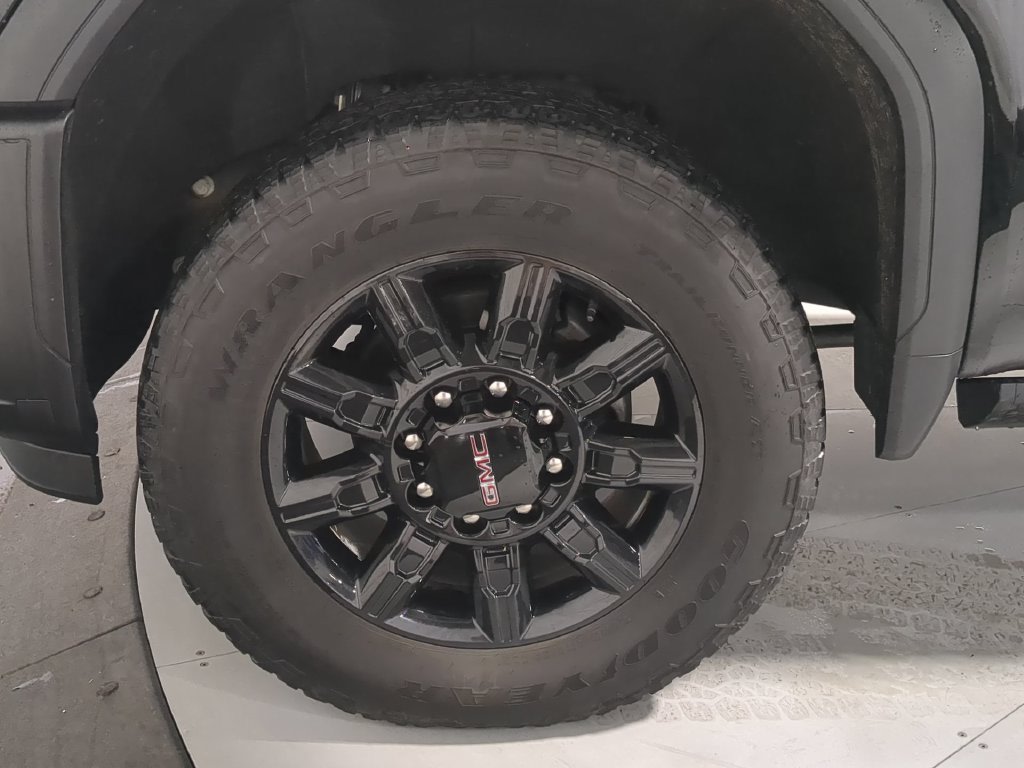 Thumbnail: 2024 GMC Sierra 2500 - 4