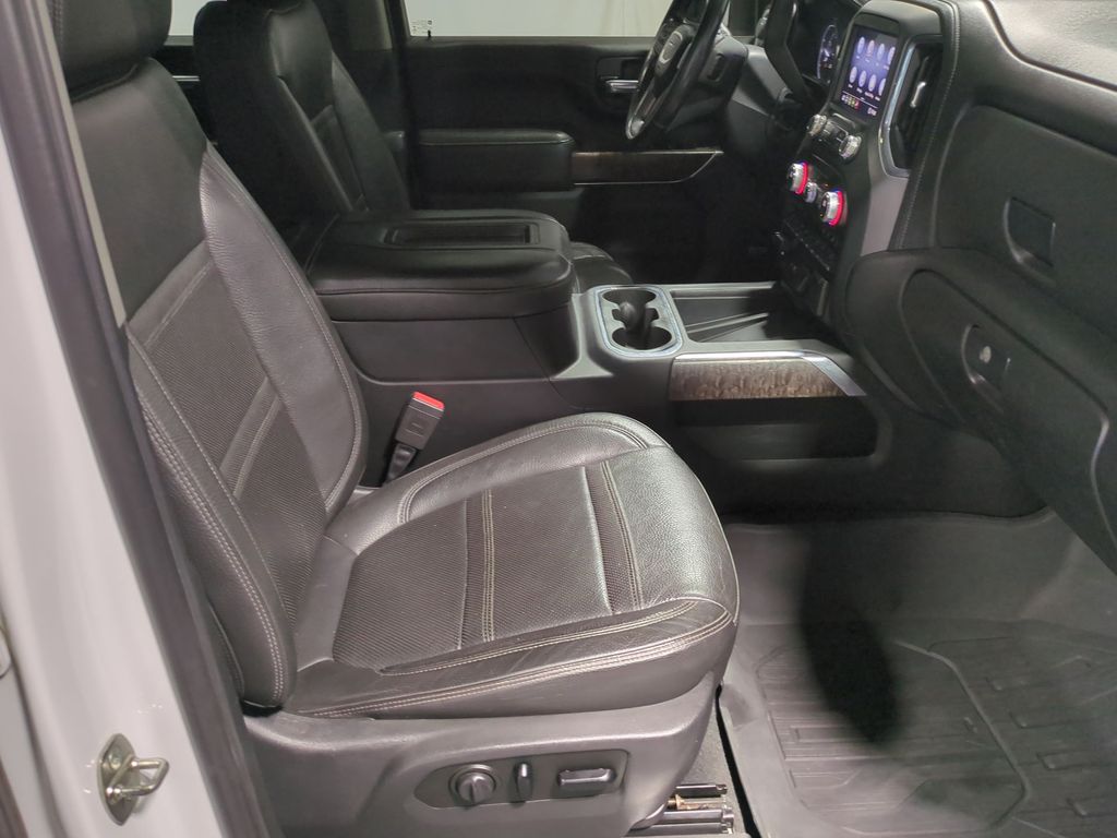 Thumbnail: 2020 GMC Sierra 3500 - 10