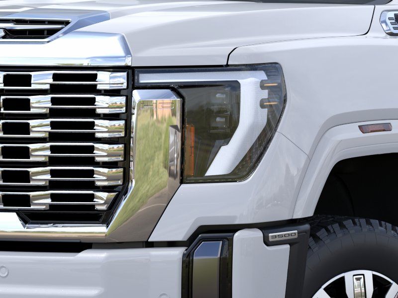 Thumbnail: 2026 GMC Sierra 3500 - 17