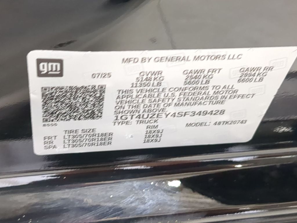 Thumbnail: 2025 GMC Sierra 2500 - 17