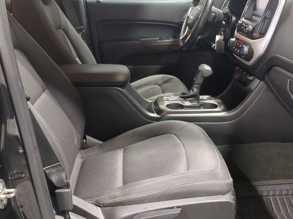 Thumbnail: 2016 GMC Canyon - 11