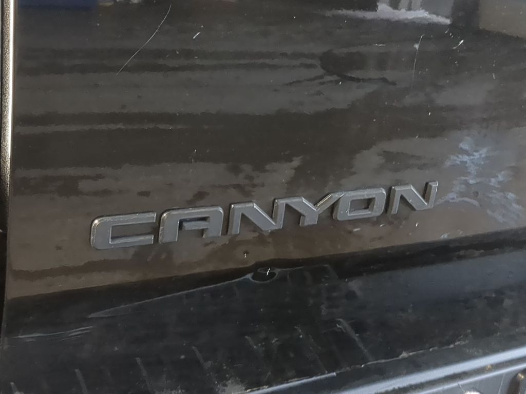 Thumbnail: 2016 GMC Canyon - 7