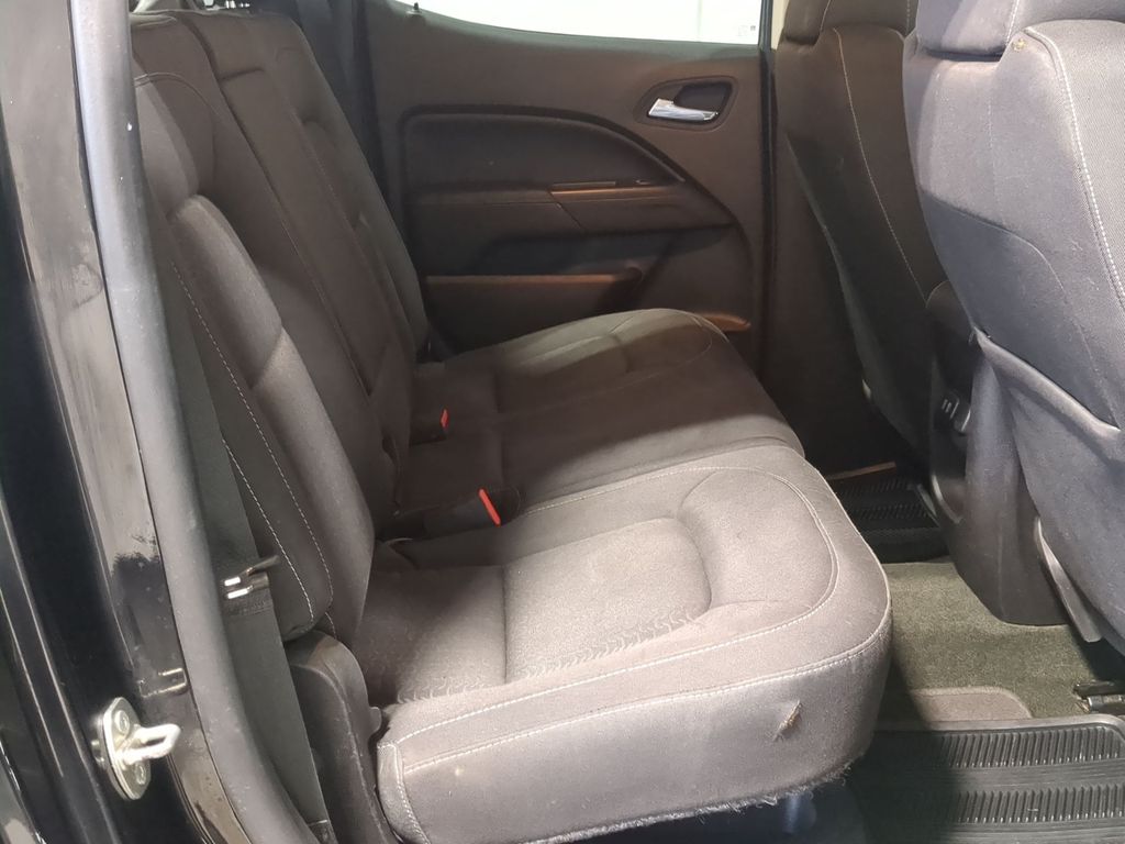 Thumbnail: 2016 GMC Canyon - 34